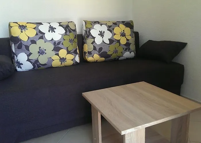 Apartments Rogoznica * Rogoznica (Sibenik-Knin)